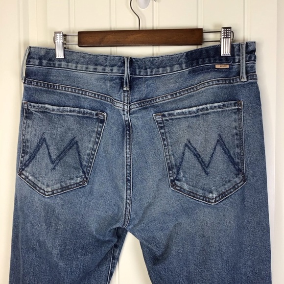 MOTHER Superior The Trickster Skimp Frayed Jeans in Thrill Seeker Size 31. - Picture 6 of 10